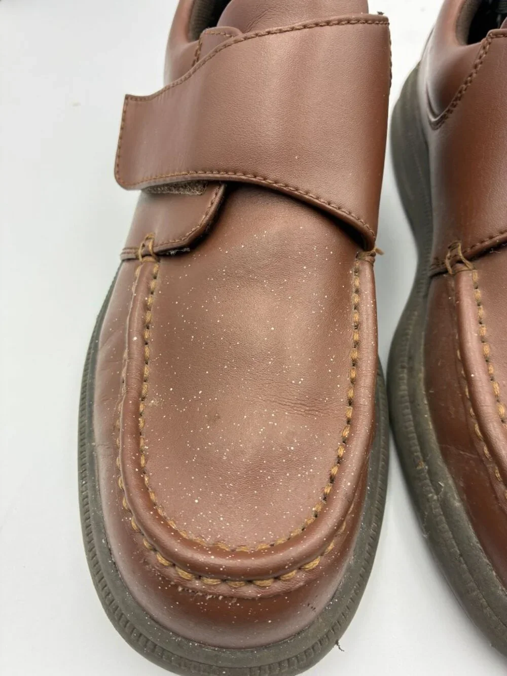 Softspots Mens Brown Velcro Loafers 8.5 Medium Moc Toe Comfort Casual Shoes